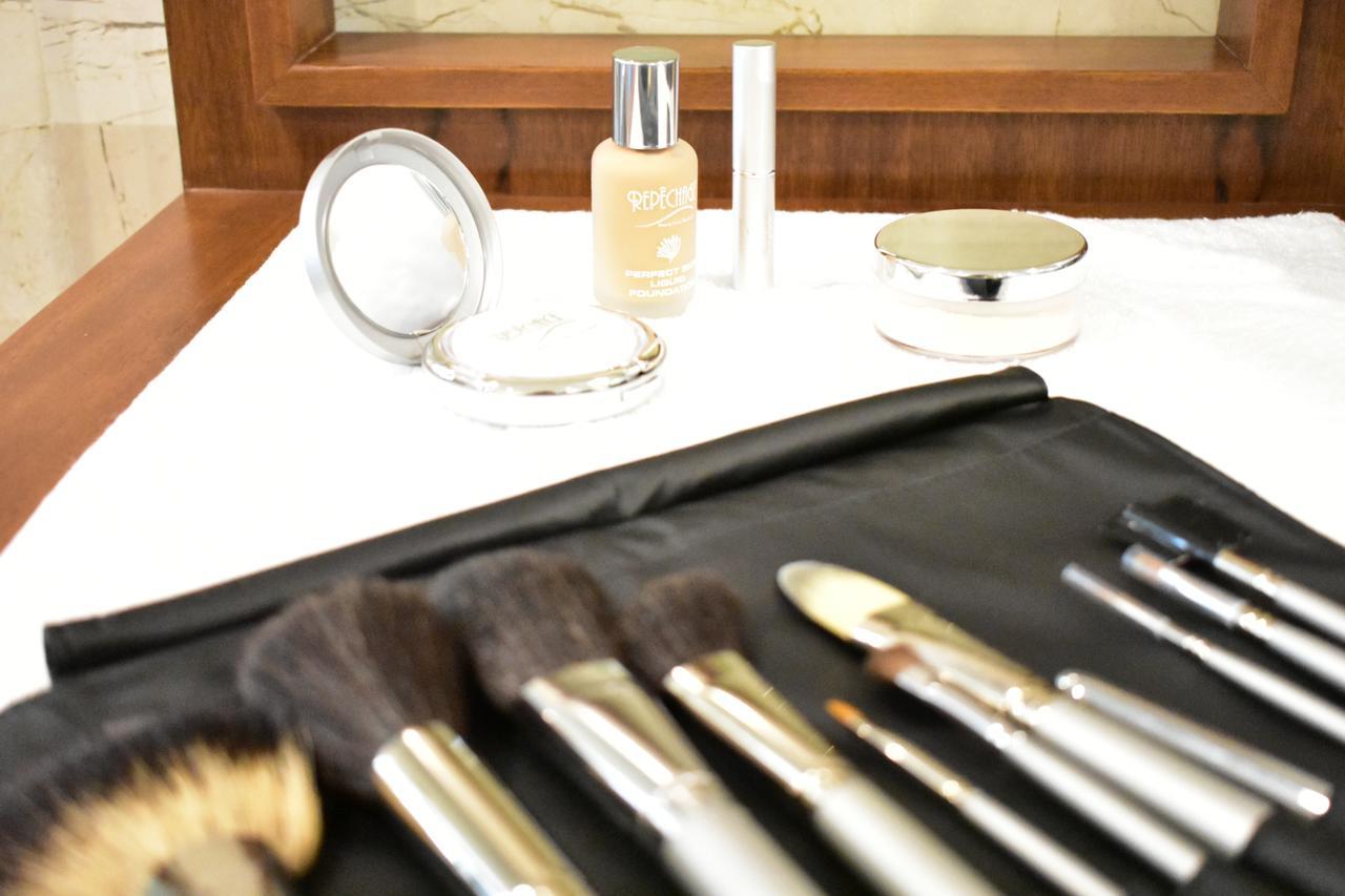 Crown Paradise Golden All Inclusive Resort - Adults Only Puerto Vallarta Exterior photo Makeup brushes